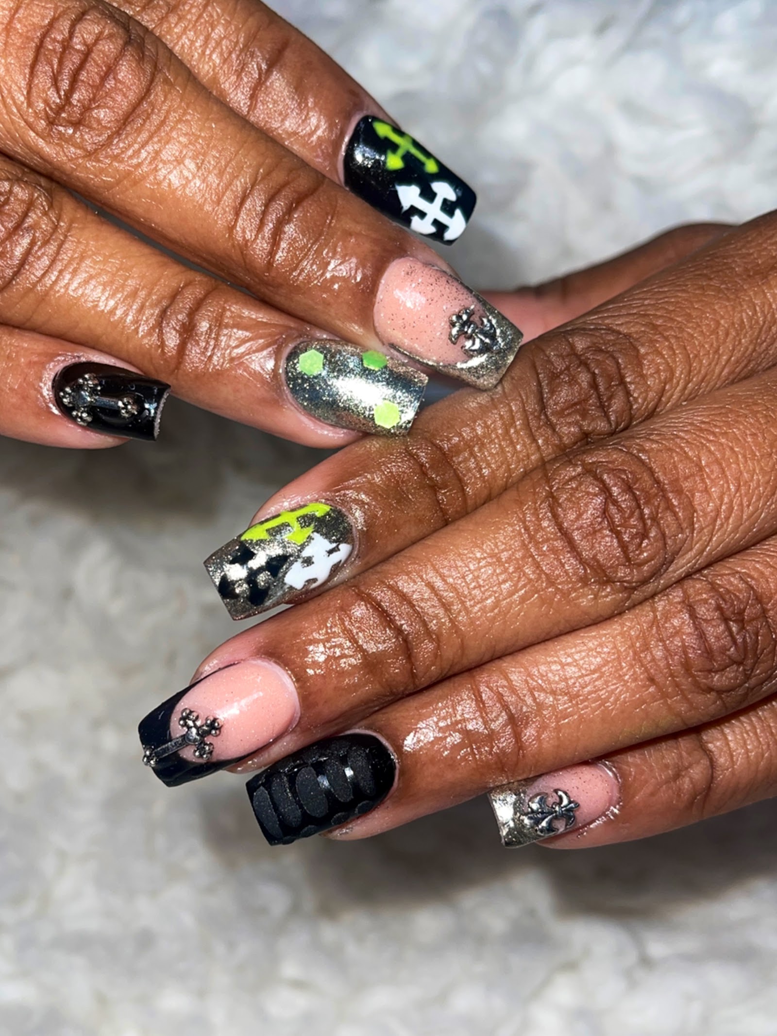 Tsou Beauty Lounge nail photo 7